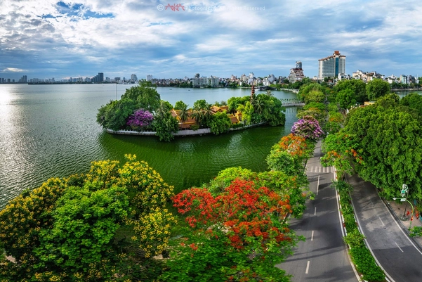 Top 20 địa điểm nổi tiếng ở Hà Nội không thể bỏ lỡ năm 2026 - Toplist Thủ Đô - Va79